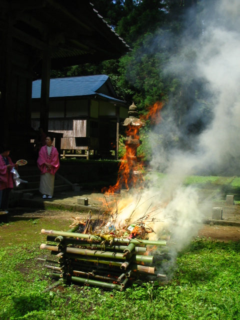 七夕のお焚き上げ