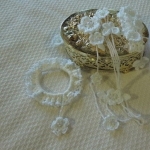 ゆれる小花のシュシュ・ホワイト