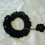 ゆれる小花のシュシュ・ブラック