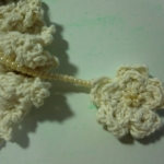 ゆれる小花のシュシュ・オーガニック