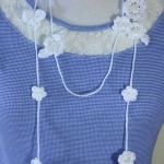 蝶と小花のホワイトラリエット