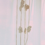 蝶と小花のオーガニックラリエット