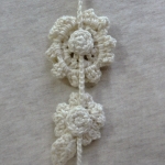 蝶と小花のオーガニックラリエット