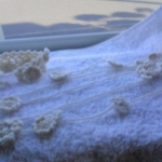 蝶と小花のオーガニックラリエット