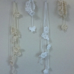 蝶と小花のオーガニックブレスレット