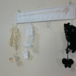 蝶と小花のオーガニックブレスレット