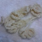 蝶と小花のオーガニックブレスレット