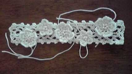 蝶と小花のオーガニックブレスレット