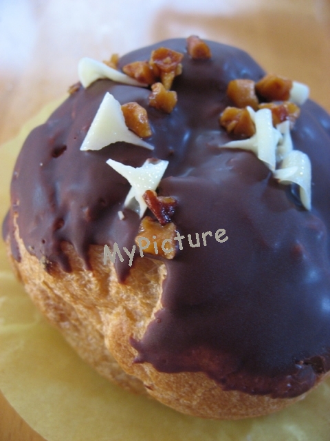 コージーのシュークリーム