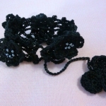 蝶と小花のブレスレット・ブラック