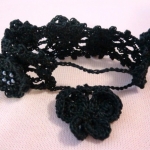 蝶と小花のブレスレット・ブラック