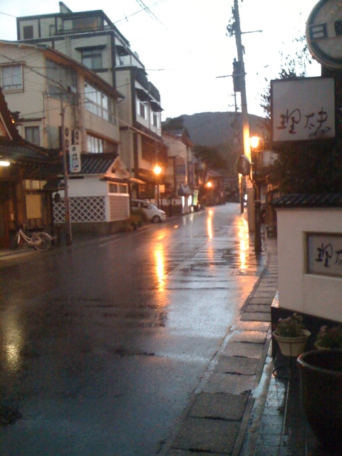 iPhone-271010-0913.jpg