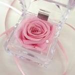 大切な人へのプレゼント　ローズボックス 　　 ピンク