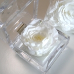 大切な人へのプレゼント　ローズボックス　　ホワイト