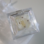 大切な人へのプレゼント　ローズボックス　　ホワイト