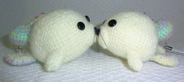 にじいろごまちゃんTMストラップ