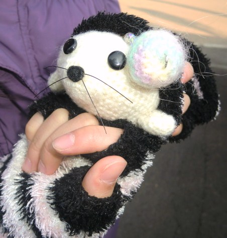 にじいろごまちゃんTMストラップ