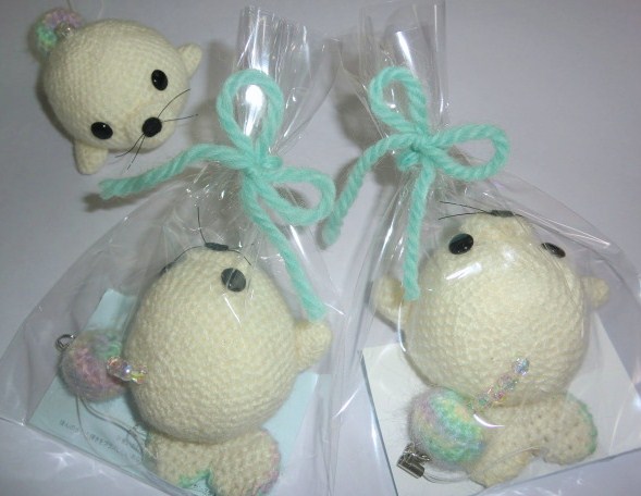 にじいろごまちゃんTMストラップ